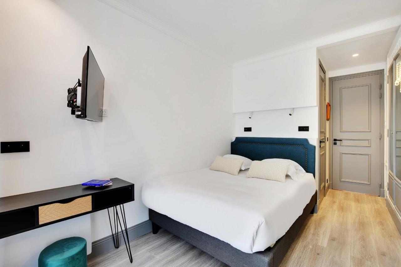 Magnifique Appartement - 2Br - 6P - Place De L'Etoile Paris Luaran gambar
